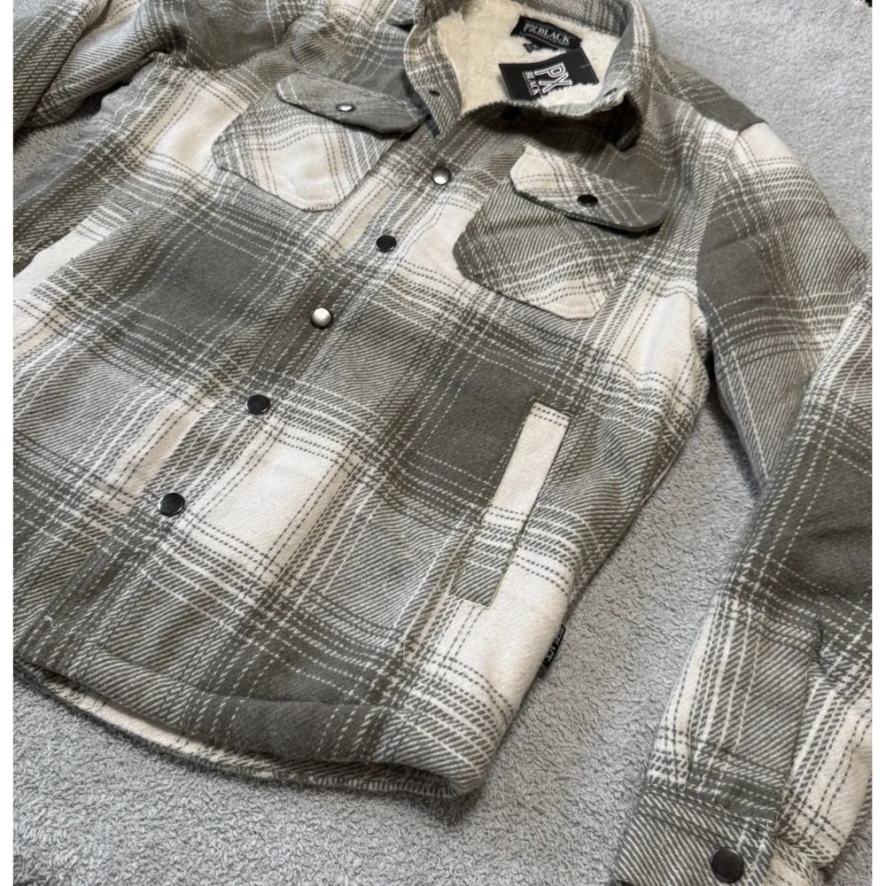 NWT - PX BLACK Sherpa Lined Flannel Shacket Plaid Gray/Green And White  Size‎ M